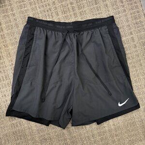Nike Dri-FIT Stride: Men's Hybrid Running Shorts